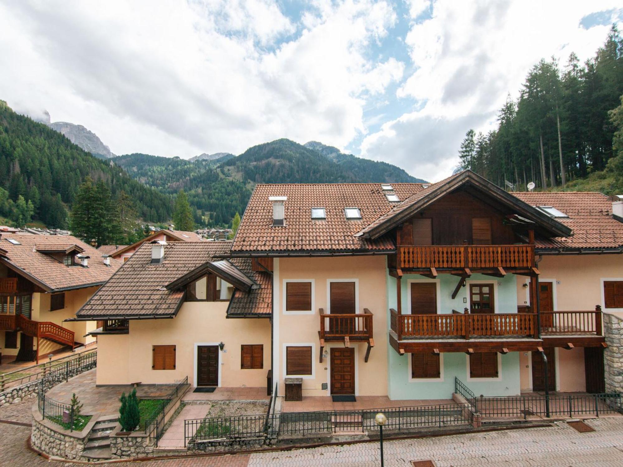 Apartment Des Alpes-14 By Interhome Canazei Buitenkant foto